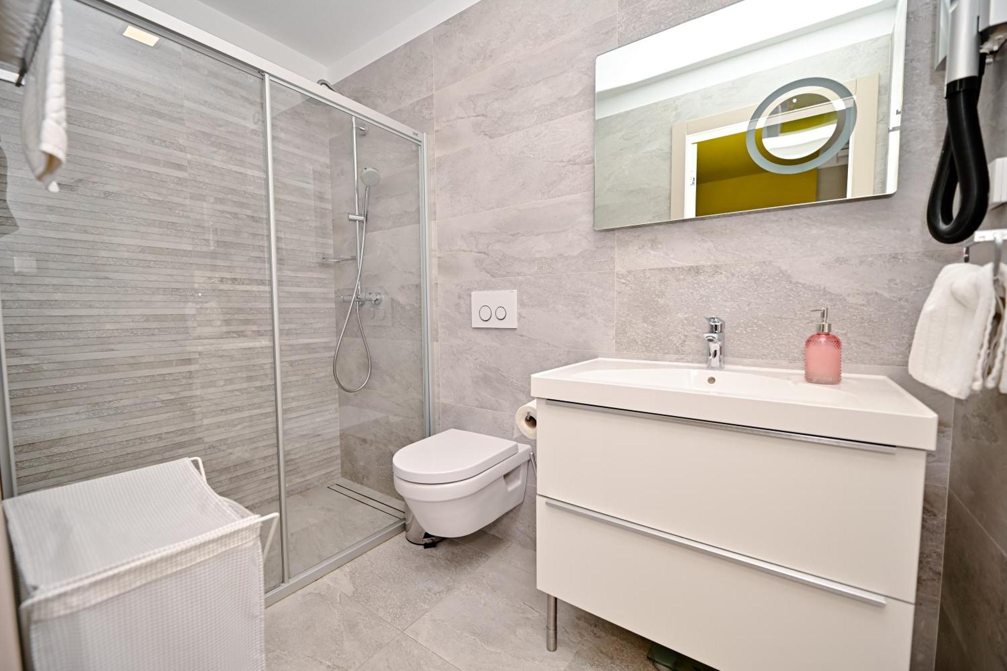 Apartament Dantes *