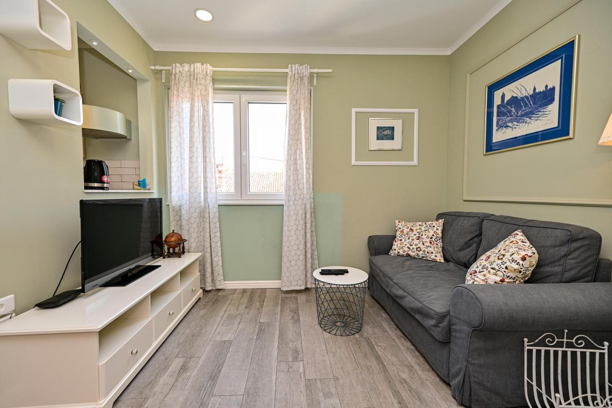 Apartament Dantes